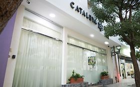 Cataleya Hotel